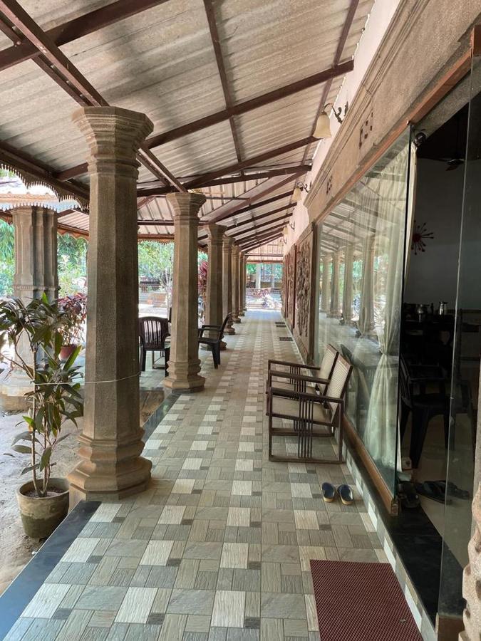 Отель Kalpadiyil Balarampuram Экстерьер фото